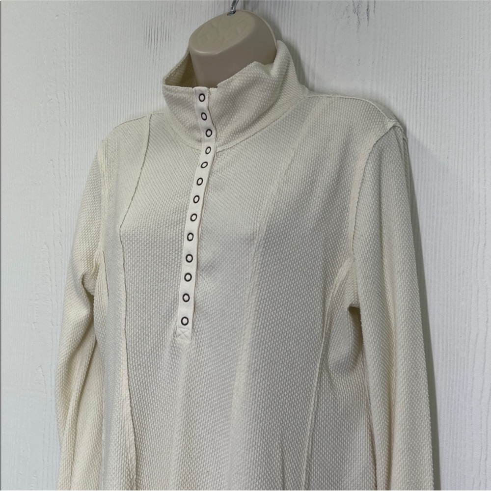 NWT We The Free Made Of Dreams Ivory Thermal Half Button Blouse Size Large - Picture 9 of 13